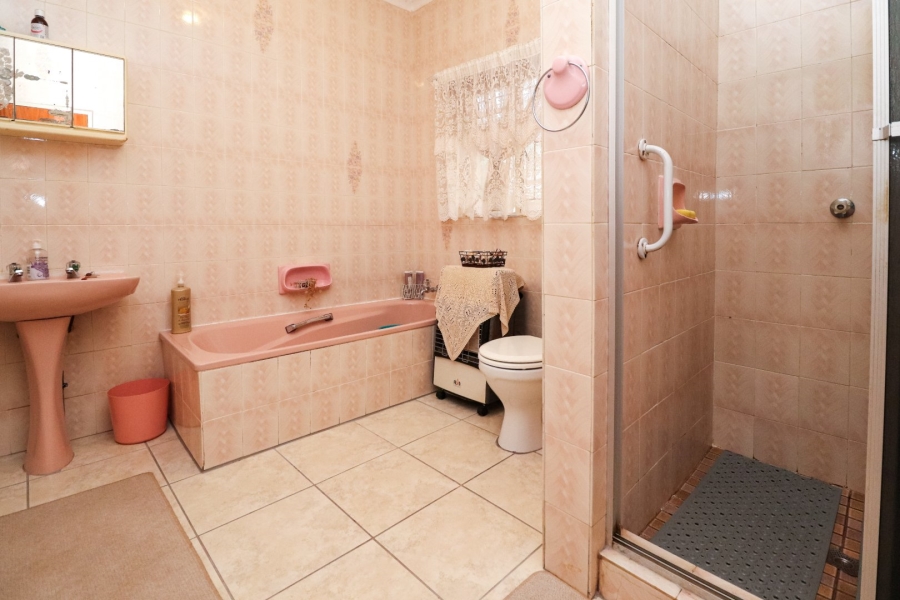 3 Bedroom Property for Sale in Doringkruin North West